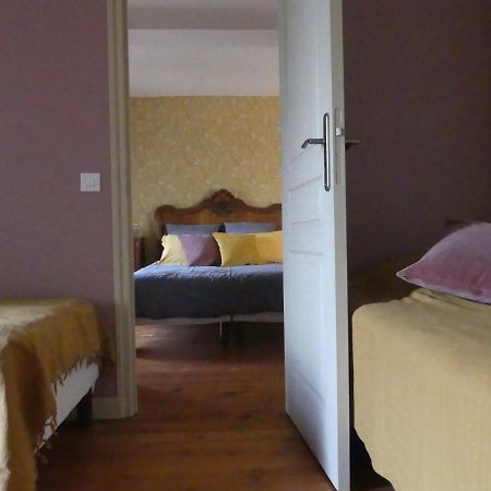 Bed and Breakfast Domaine De La Cour Vautier Mandeville-en-Bessin Esterno foto