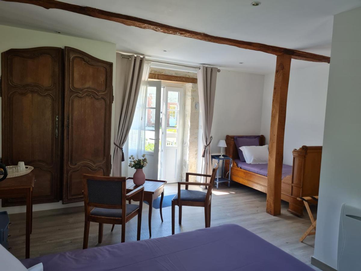 Bed and Breakfast Domaine De La Cour Vautier Mandeville-en-Bessin Esterno foto