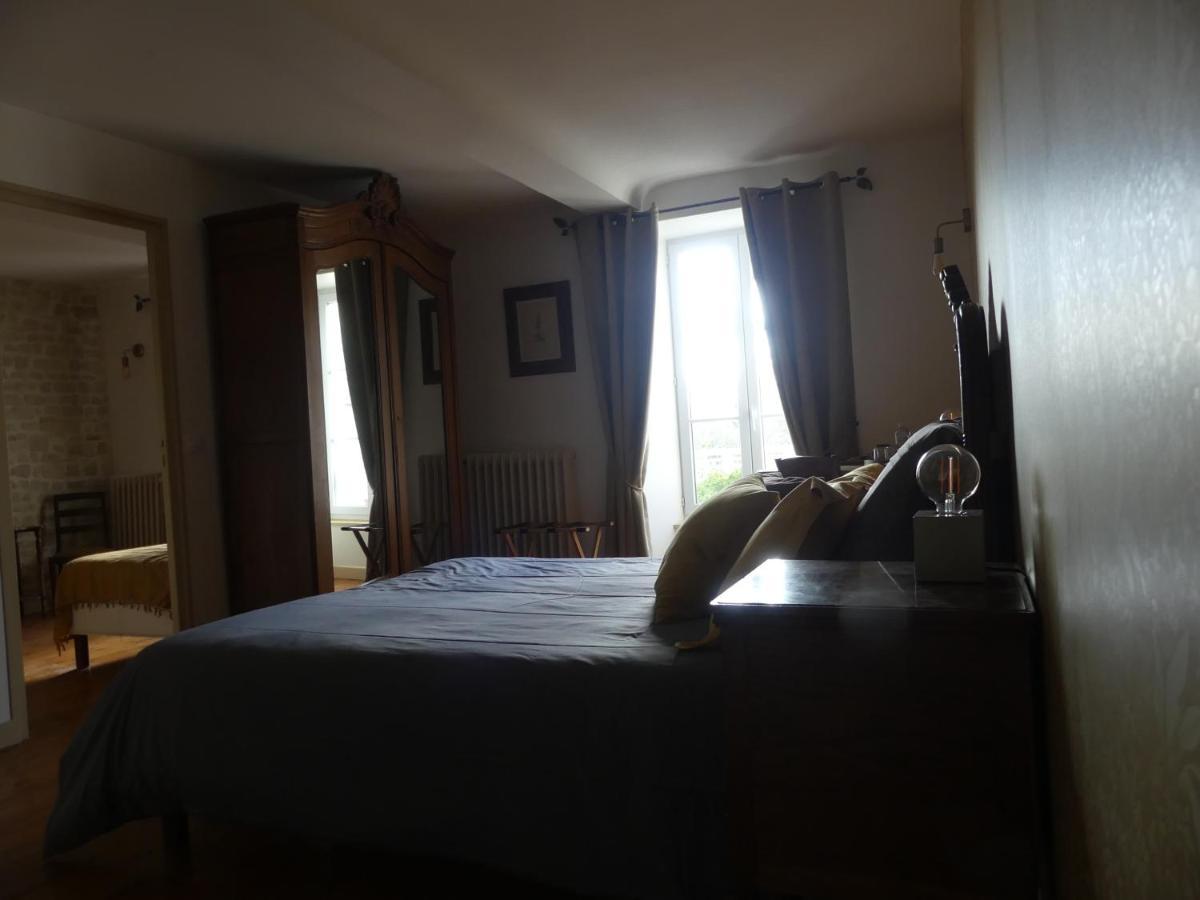 Bed and Breakfast Domaine De La Cour Vautier Mandeville-en-Bessin Esterno foto